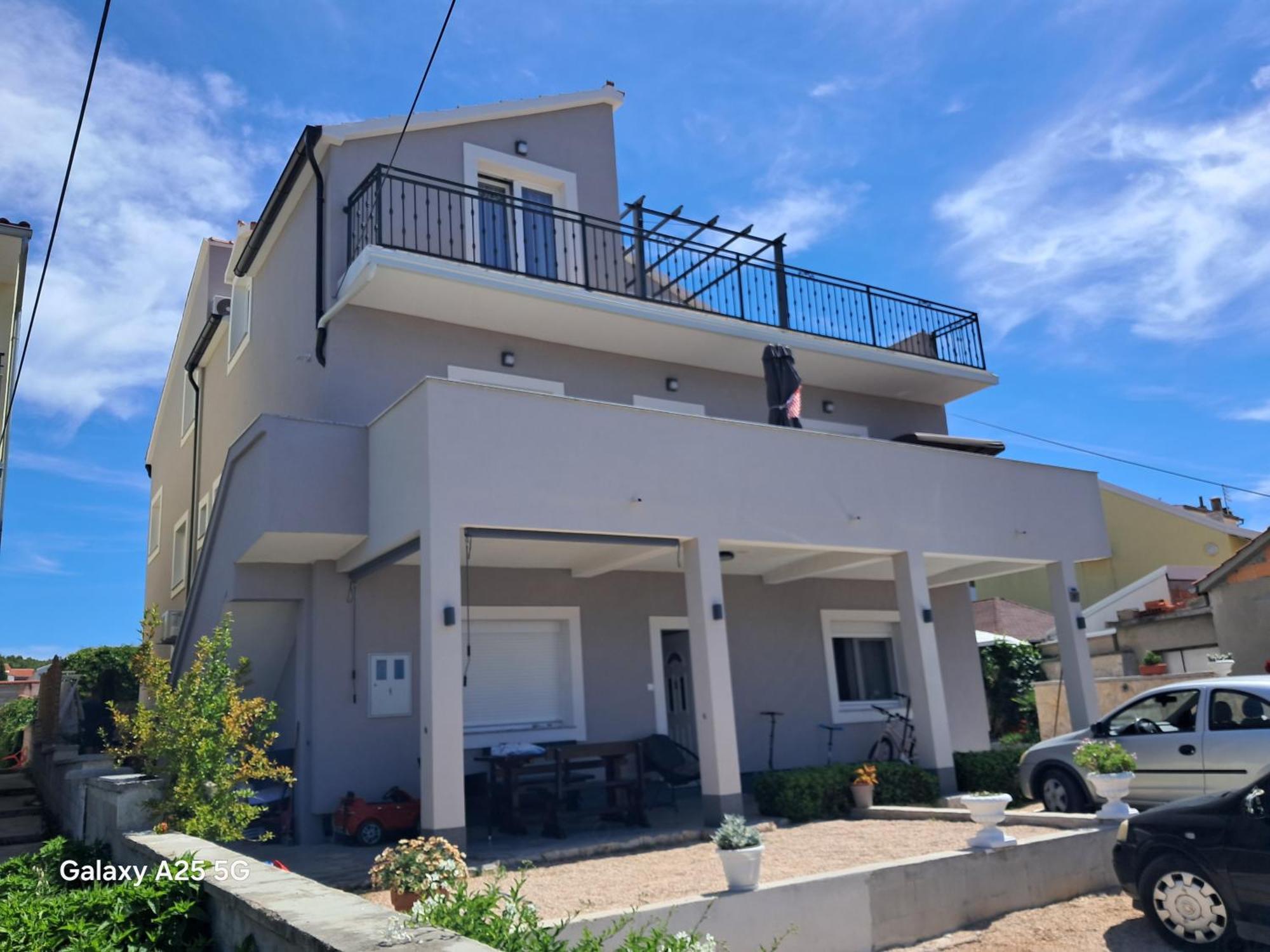 Apartments Tonci Трибунь Экстерьер фото