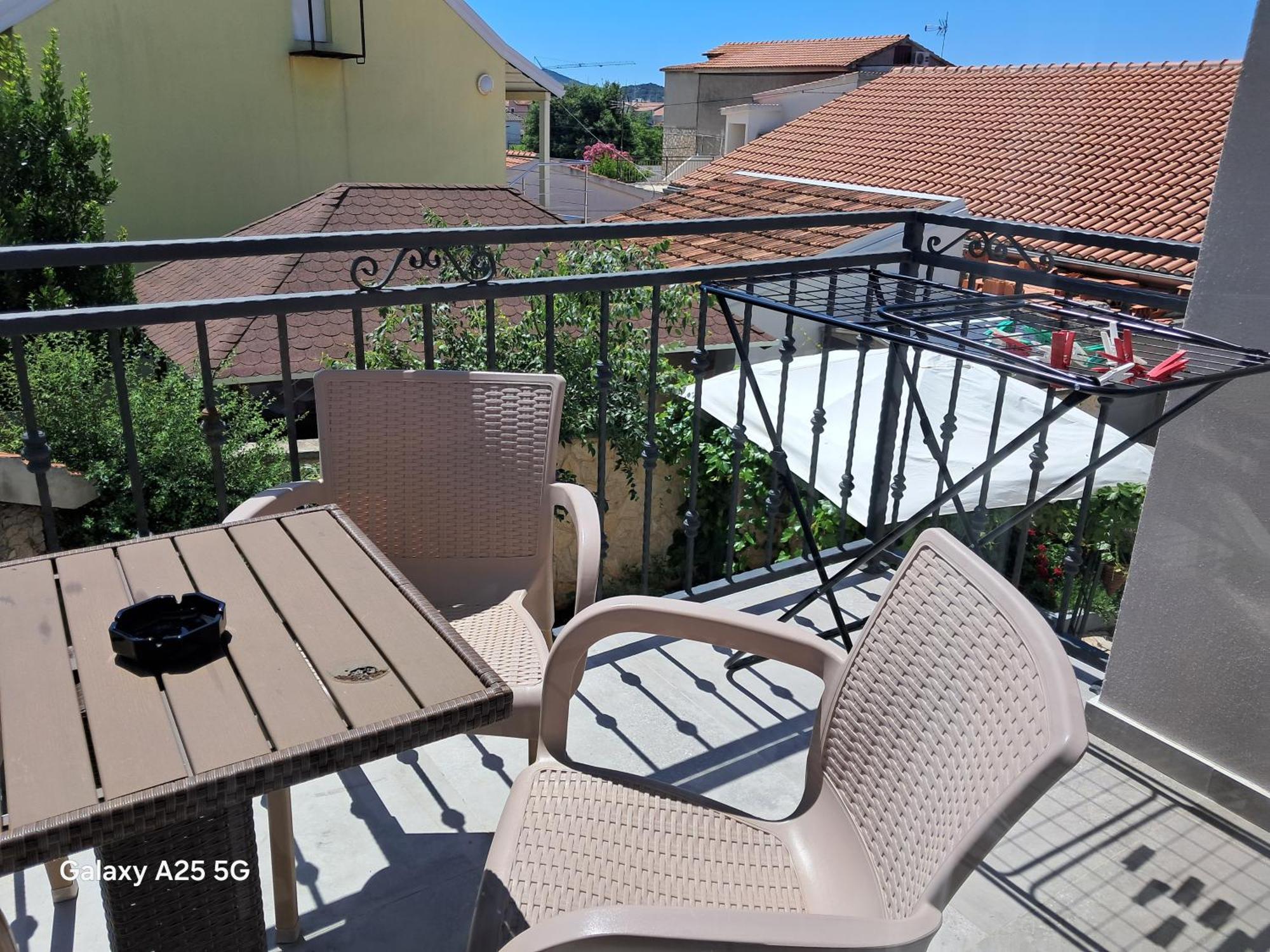Apartments Tonci Трибунь Экстерьер фото