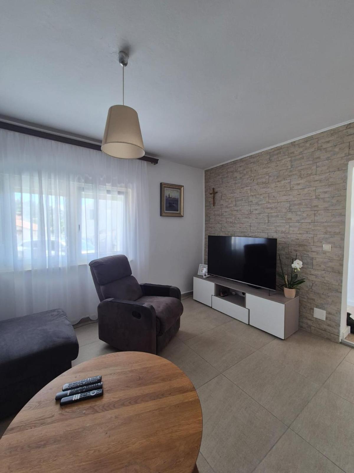 Apartments Tonci Трибунь Номер фото