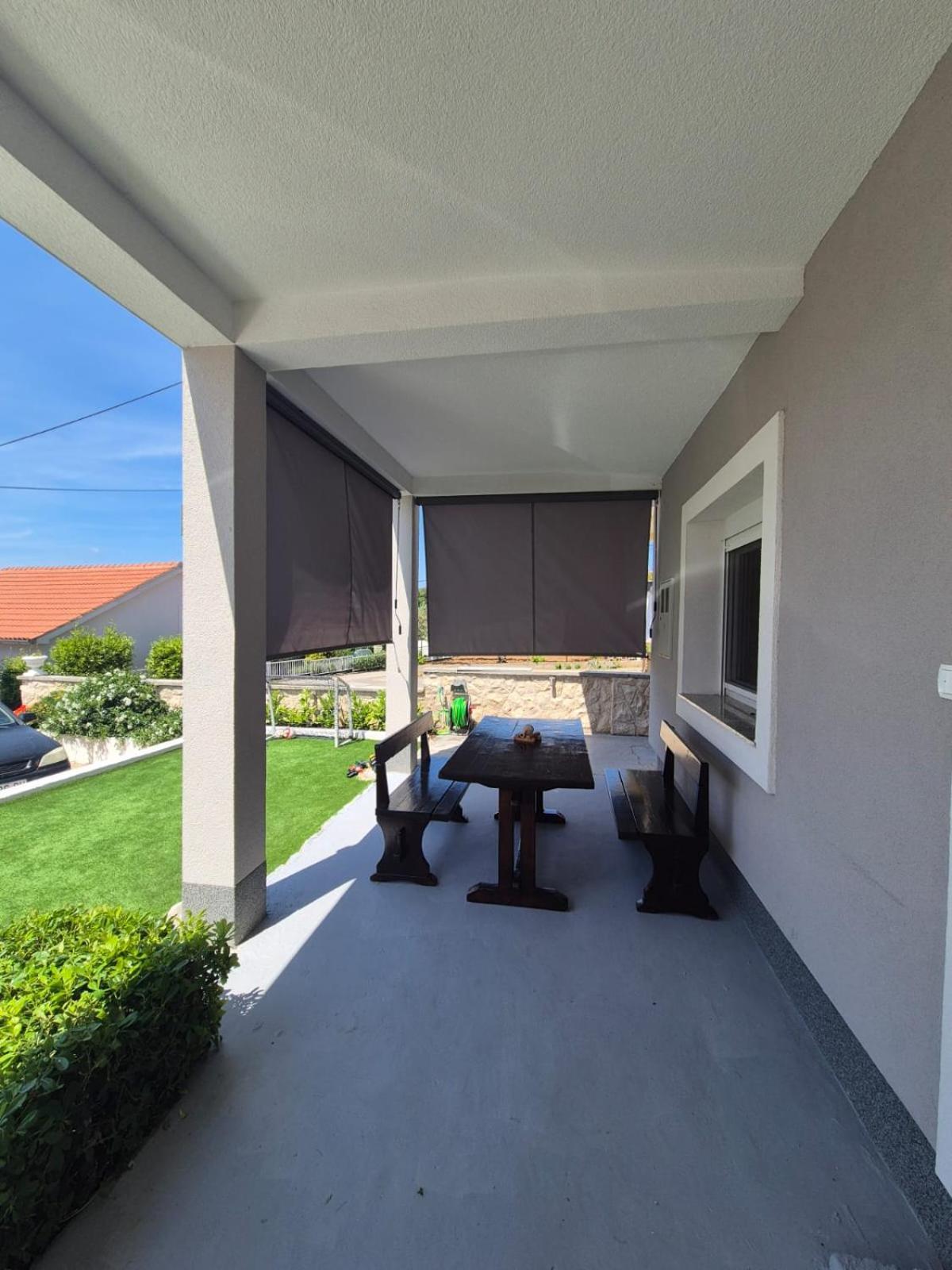 Apartments Tonci Трибунь Экстерьер фото