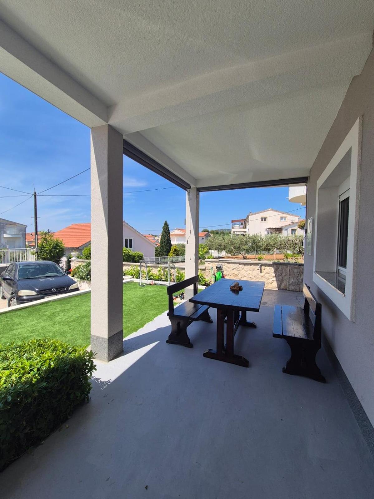 Apartments Tonci Трибунь Экстерьер фото